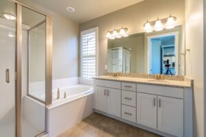 Seal My Shower: Keep It Watertight and Mould-Free